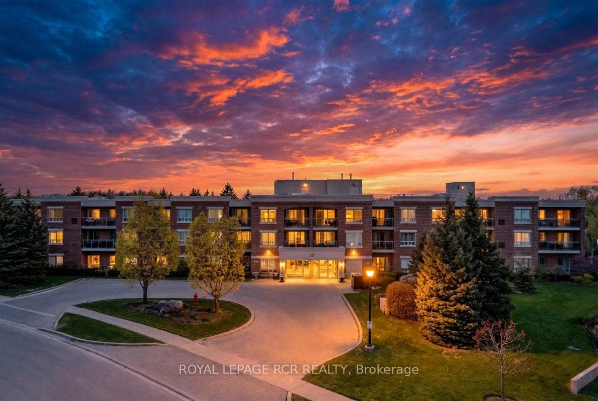 35 Via Rosedale Way Unit 113, Brampton, ON L6R 3J9 - Photo 1