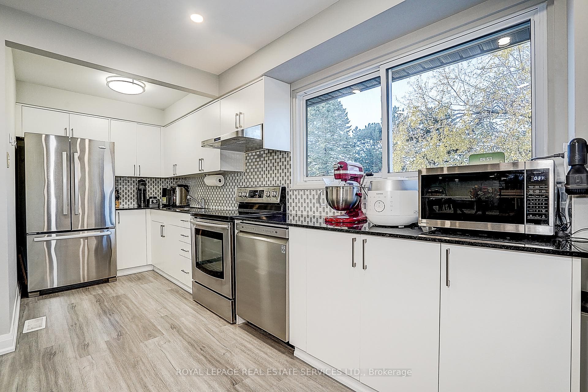 2020 Pharmacy Avenue Unit 23, Scarborough Village / Eglinton East, ON M1T 1H8 - Photo 1