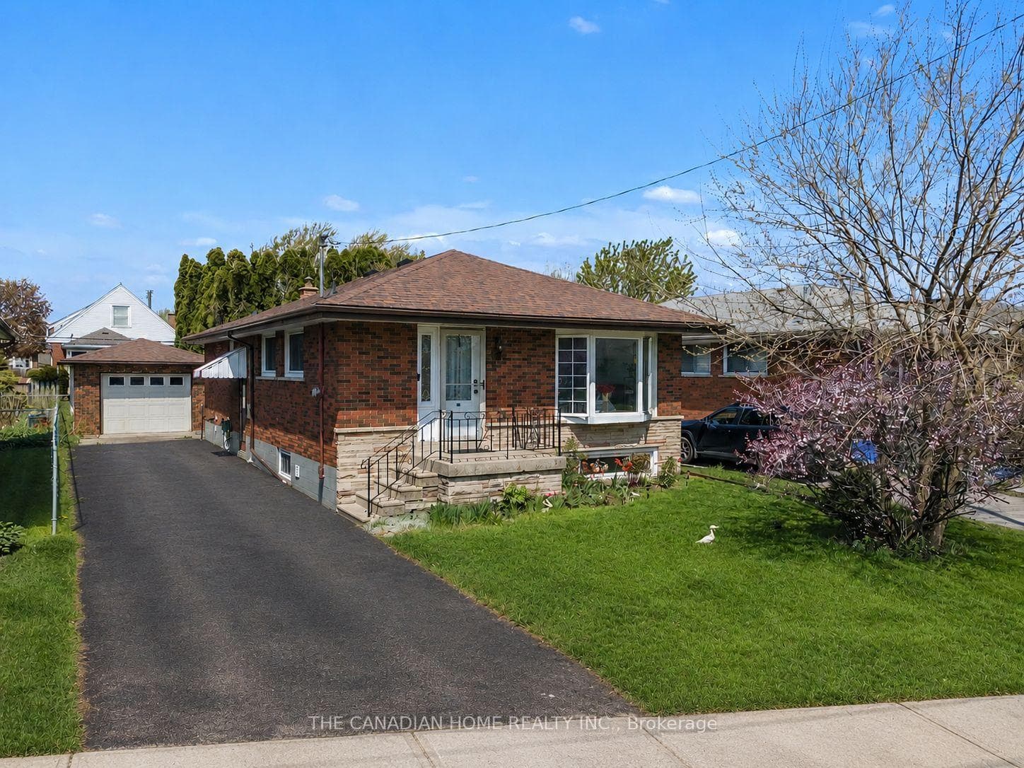 196 TUXEDO AVE Avenue, Hamilton