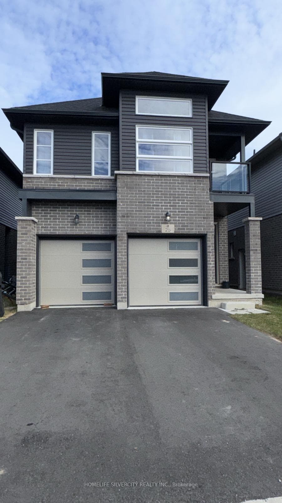 25 Mclaughlin Street, Welland, ON L3B 0J9 - Photo 1