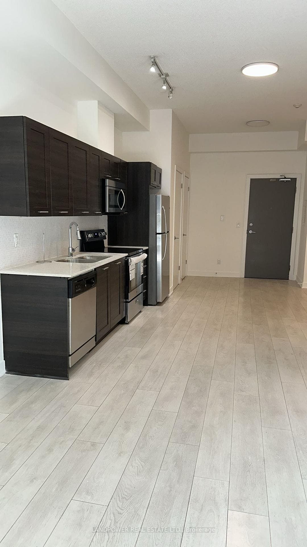 169 Fort York Boulevard Unit 207, Toronto C01