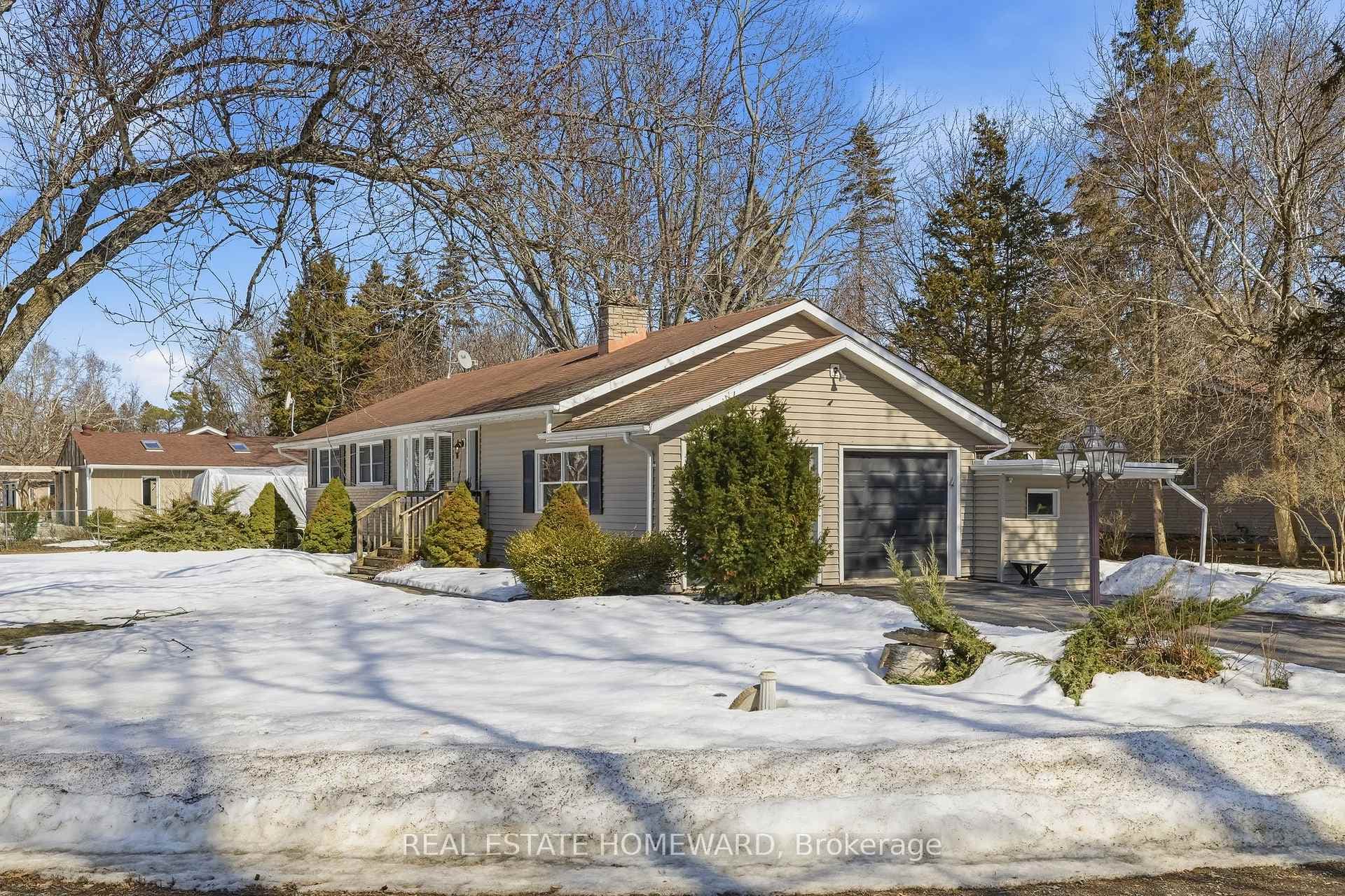 4 Wayne Crescent, Quinte West, ON K0K 1L0 - Photo 1