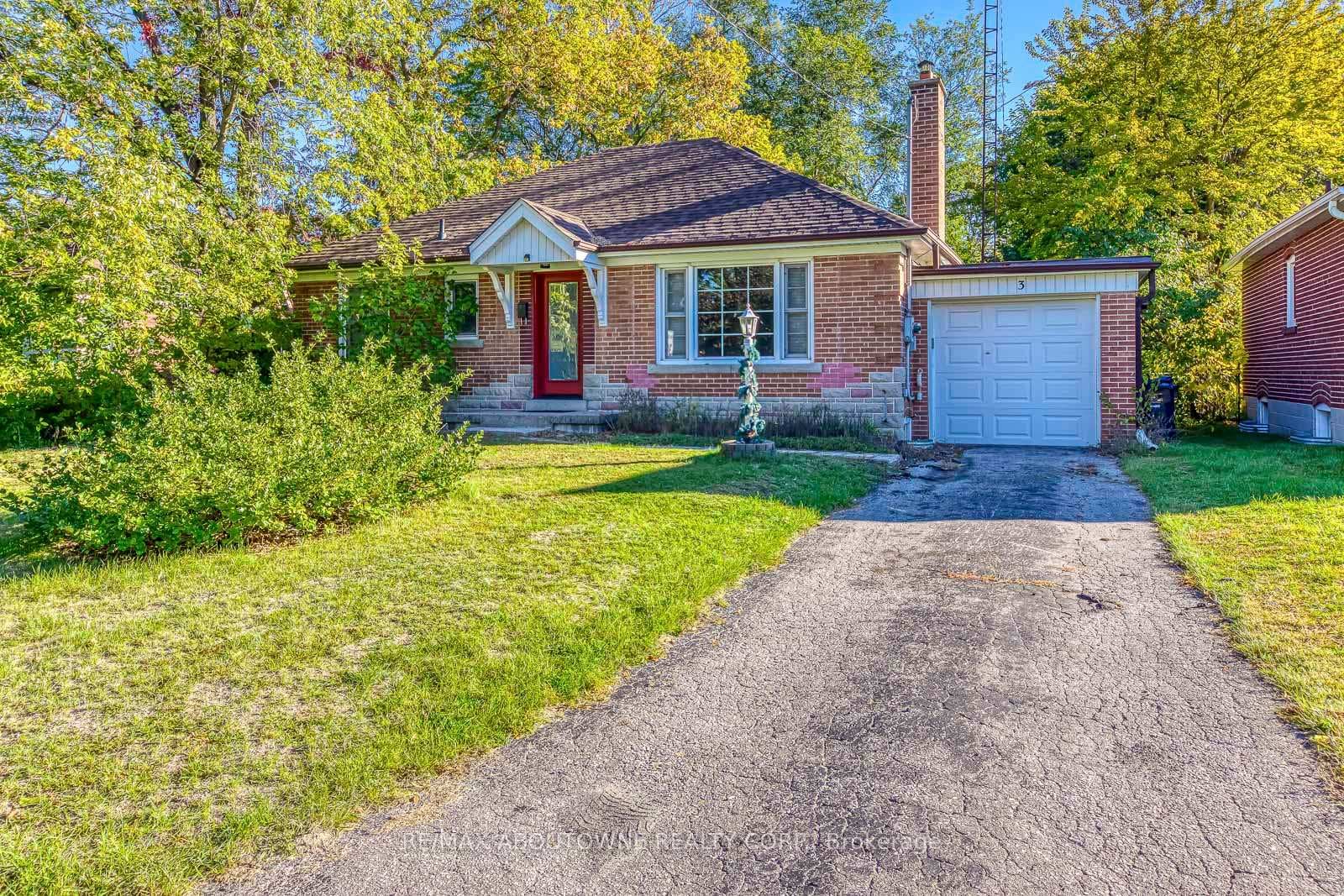 3 Glenn Murray Drive, Corso Italia / Dufferin Grove, ON M8Y 3H2 - Photo 1