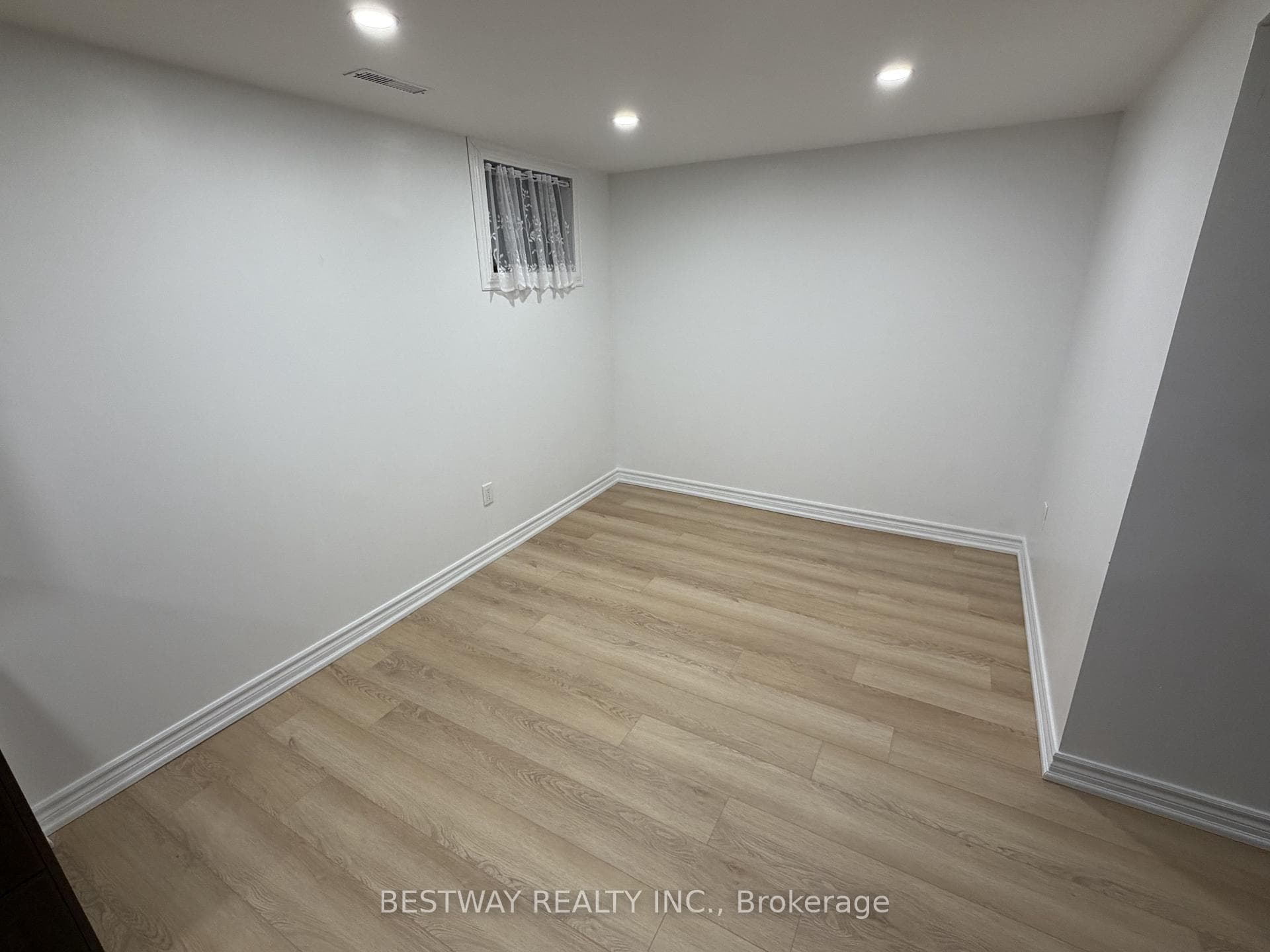 78 Dragoon Crescent Unit Basement, Agincourt / Milliken, ON M1V 1N4 - Photo 1