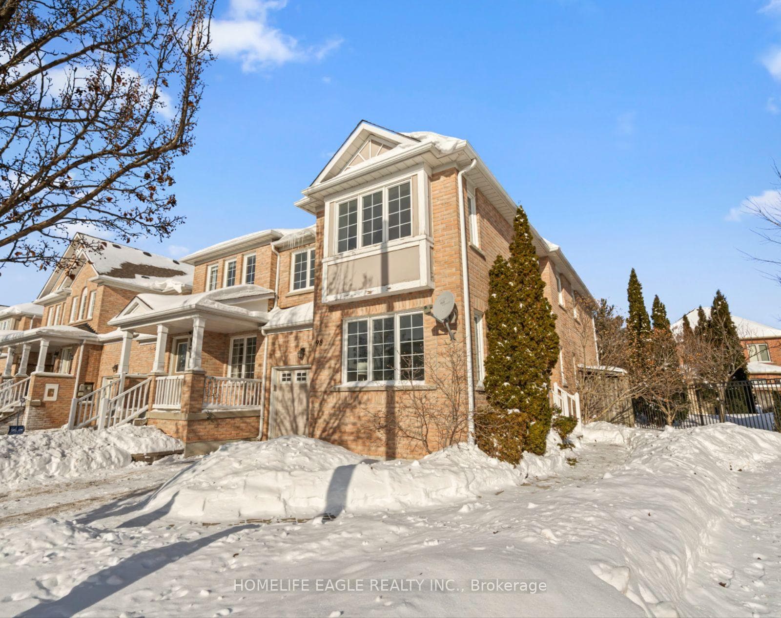 98 Lowther Avenue, Richmond Hill, ON L4E 4P3 - Photo 1