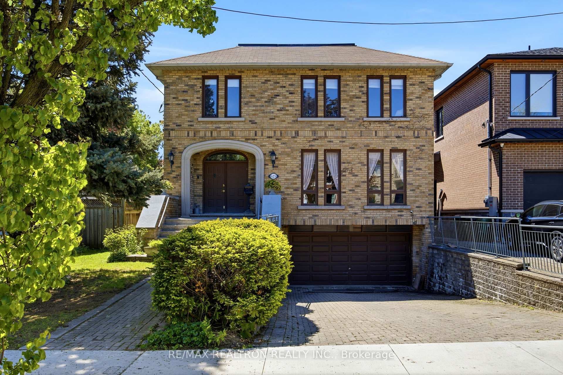 623 Coldstream Avenue, Lawrence Park / Bedford Park, ON M6B 2L1 - Photo 1