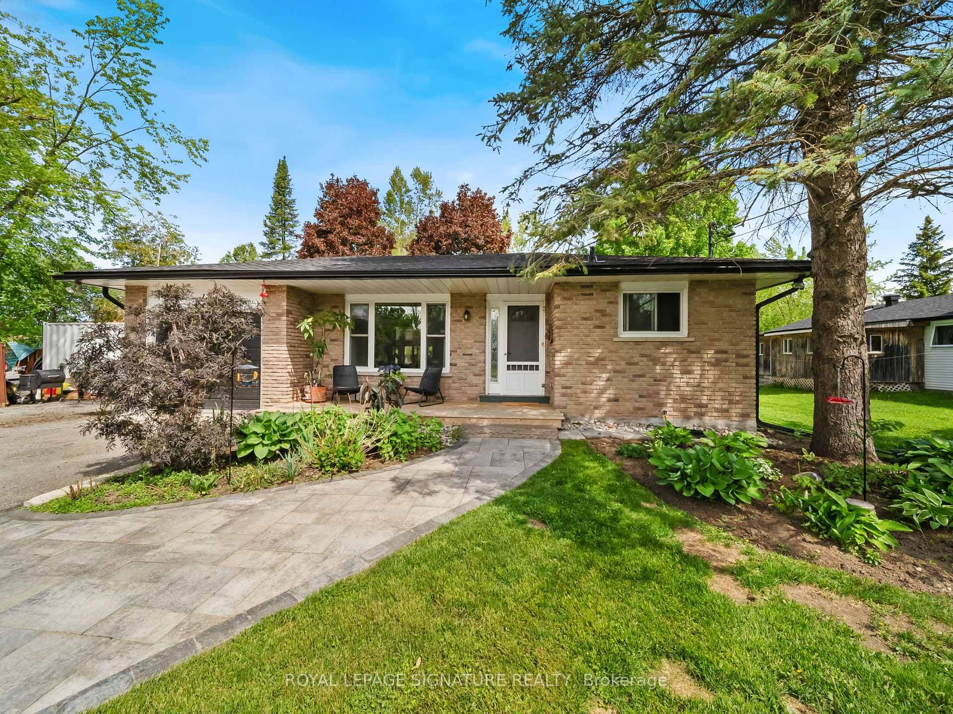 12 Easy Street, Georgina