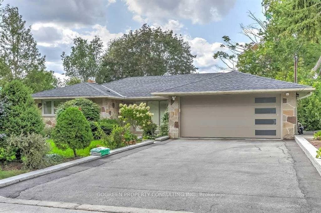 34 Heathview Avenue, Hillcrest Village / Bayview Village, ON M2K 2C1 - Photo 1