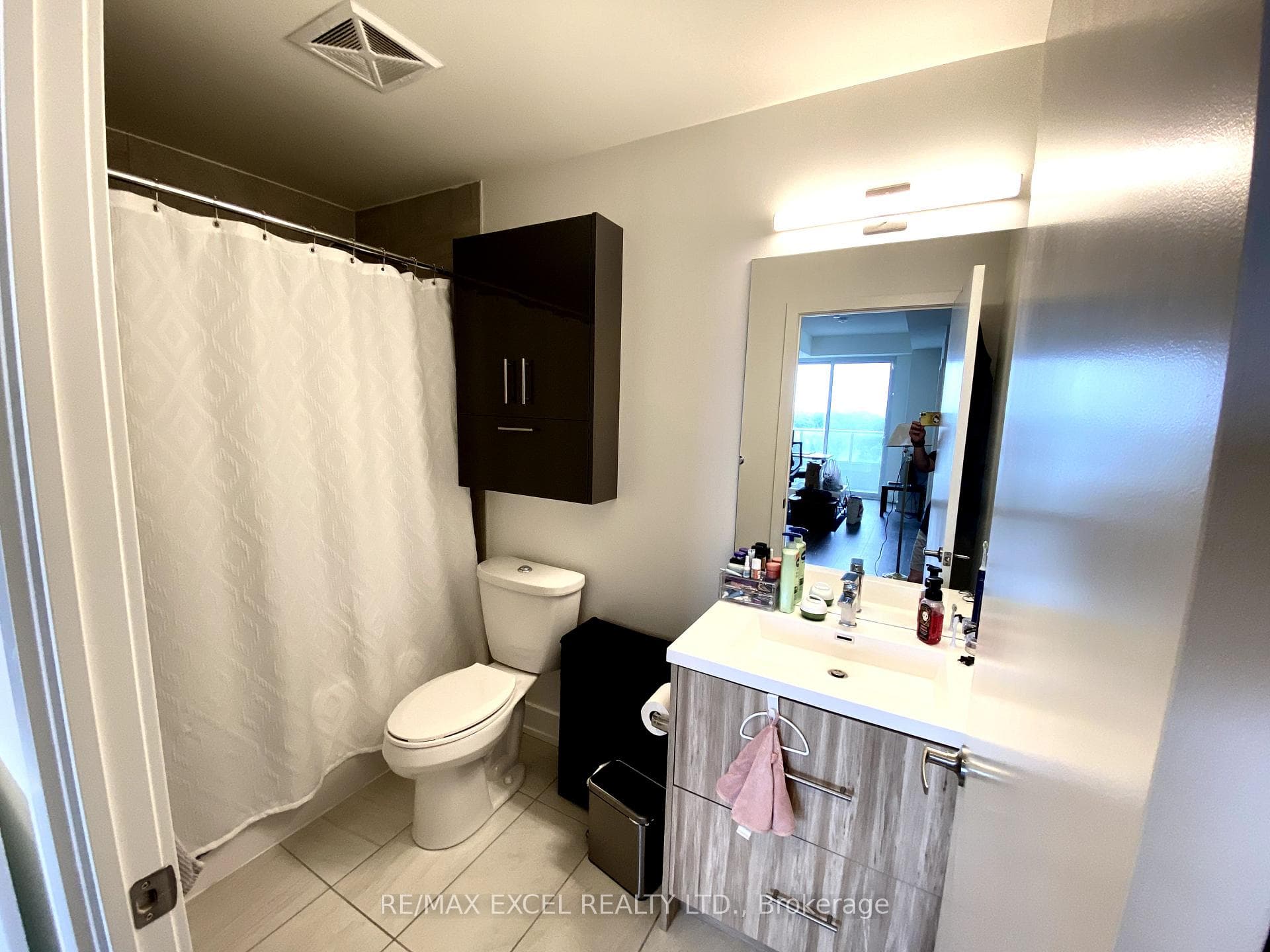 180 Fairview Mall Drive Unit 907, Hillcrest Village / Bayview Village, ON M2J 0G4 - Photo 1
