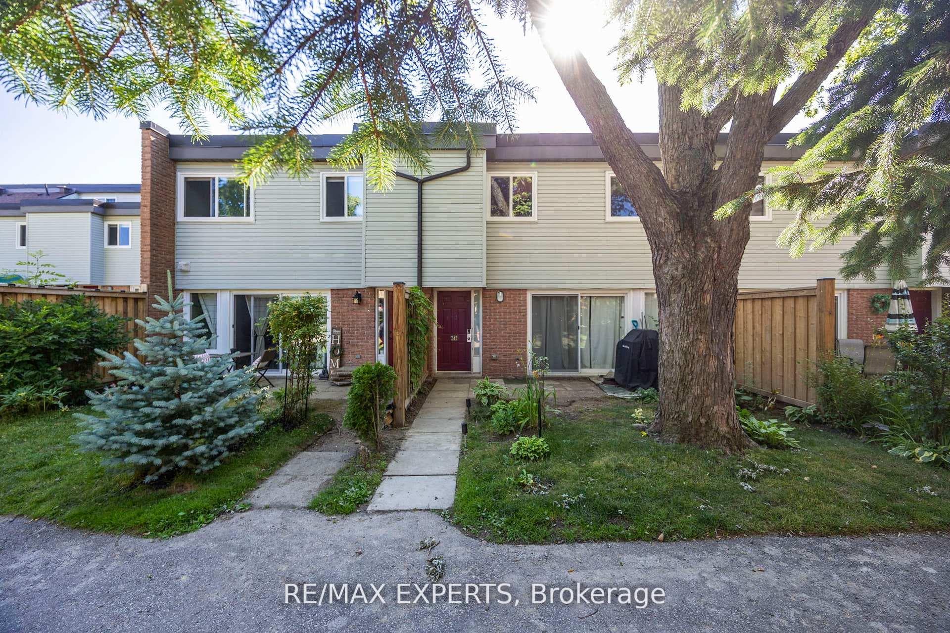 242 Milestone Crescent, Aurora, ON L4G 3M2 - Photo 1