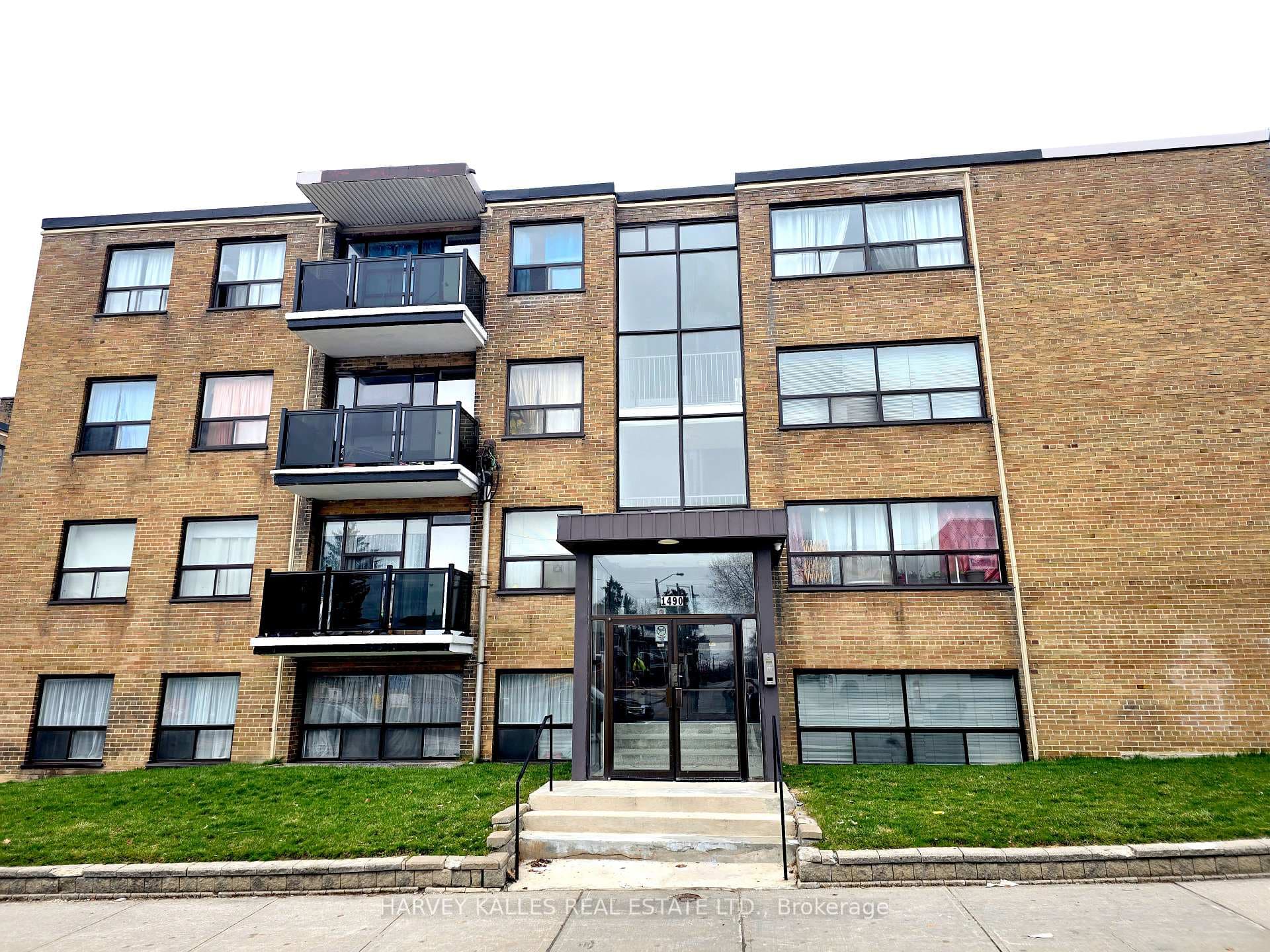 1490 Eglinton Avenue Unit 406, York / Weston, ON M6E 2G5 - Photo 1