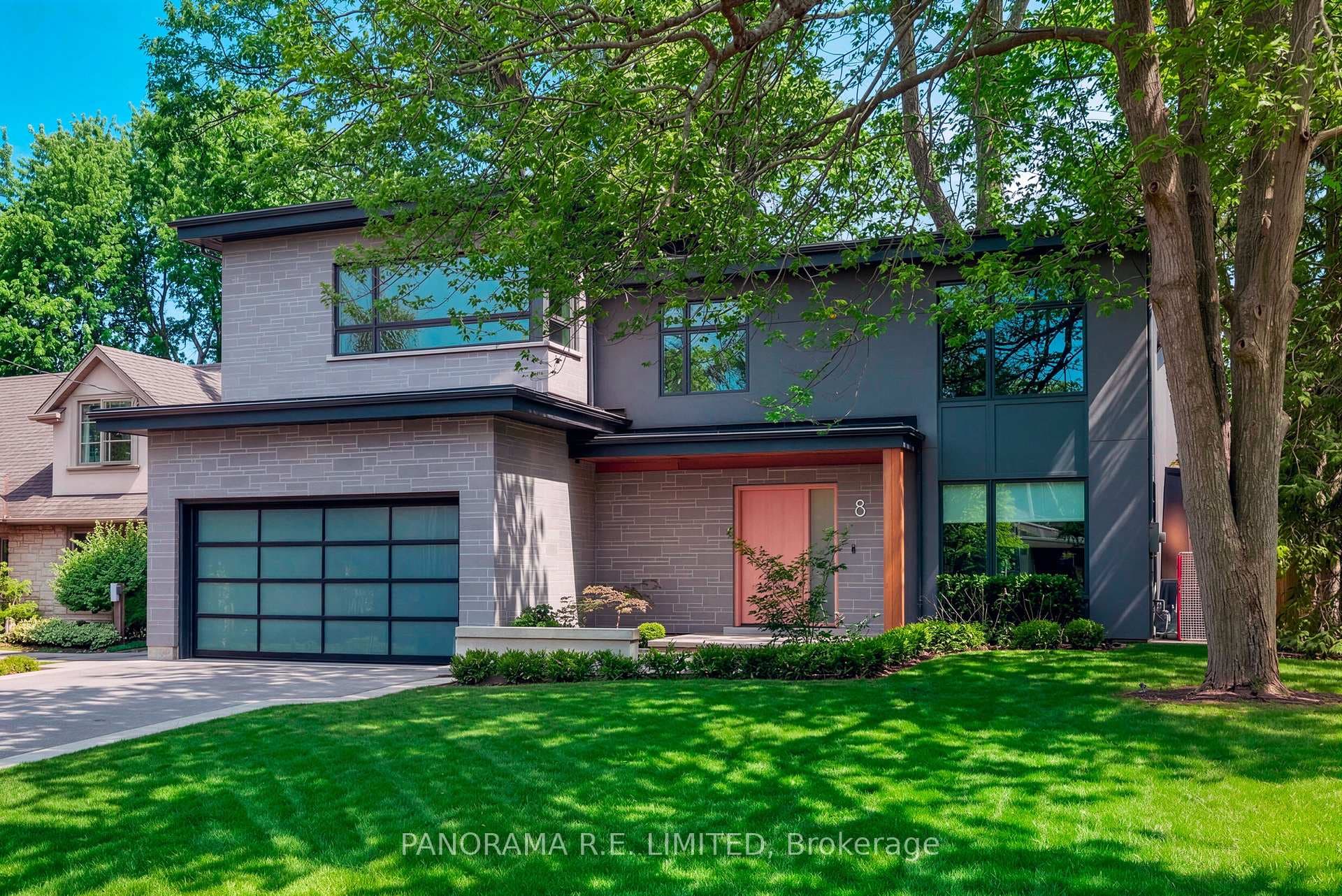 8 Greenford Road, Toronto W08