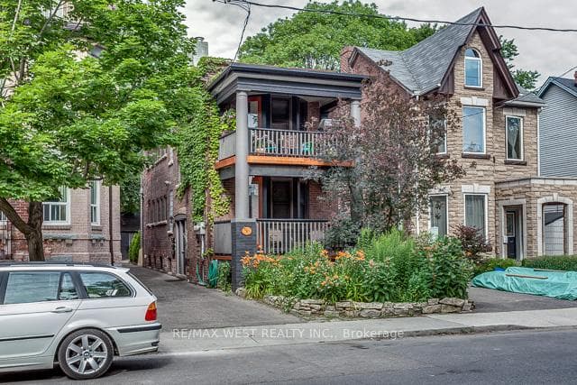 56 Macdonell Avenue Unit Main, High Park / Junction / Roncesvalles, ON M6R 2A2 - Photo 1