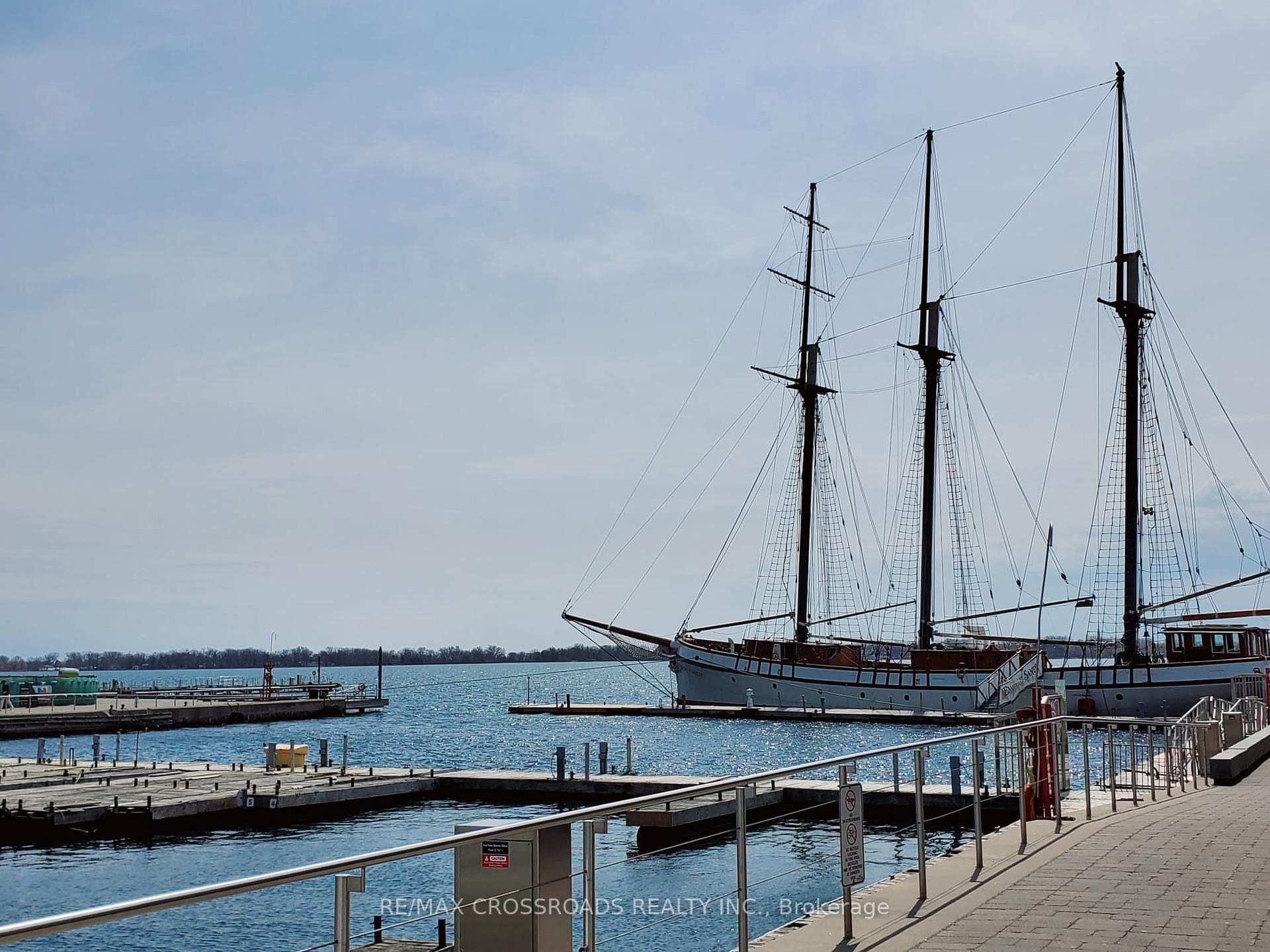 8 York` Street Unit 2708, Downtown Toronto / Waterfront, ON M5J 2Y2 - Photo 1