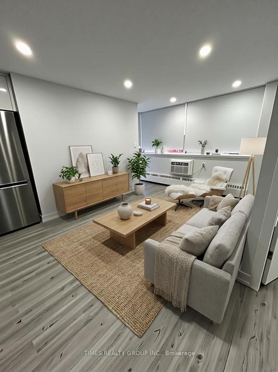 15 Walmer Road Unit 101, Annex / Yorkville / Summerhill, ON M5R 2X1 - Photo 1