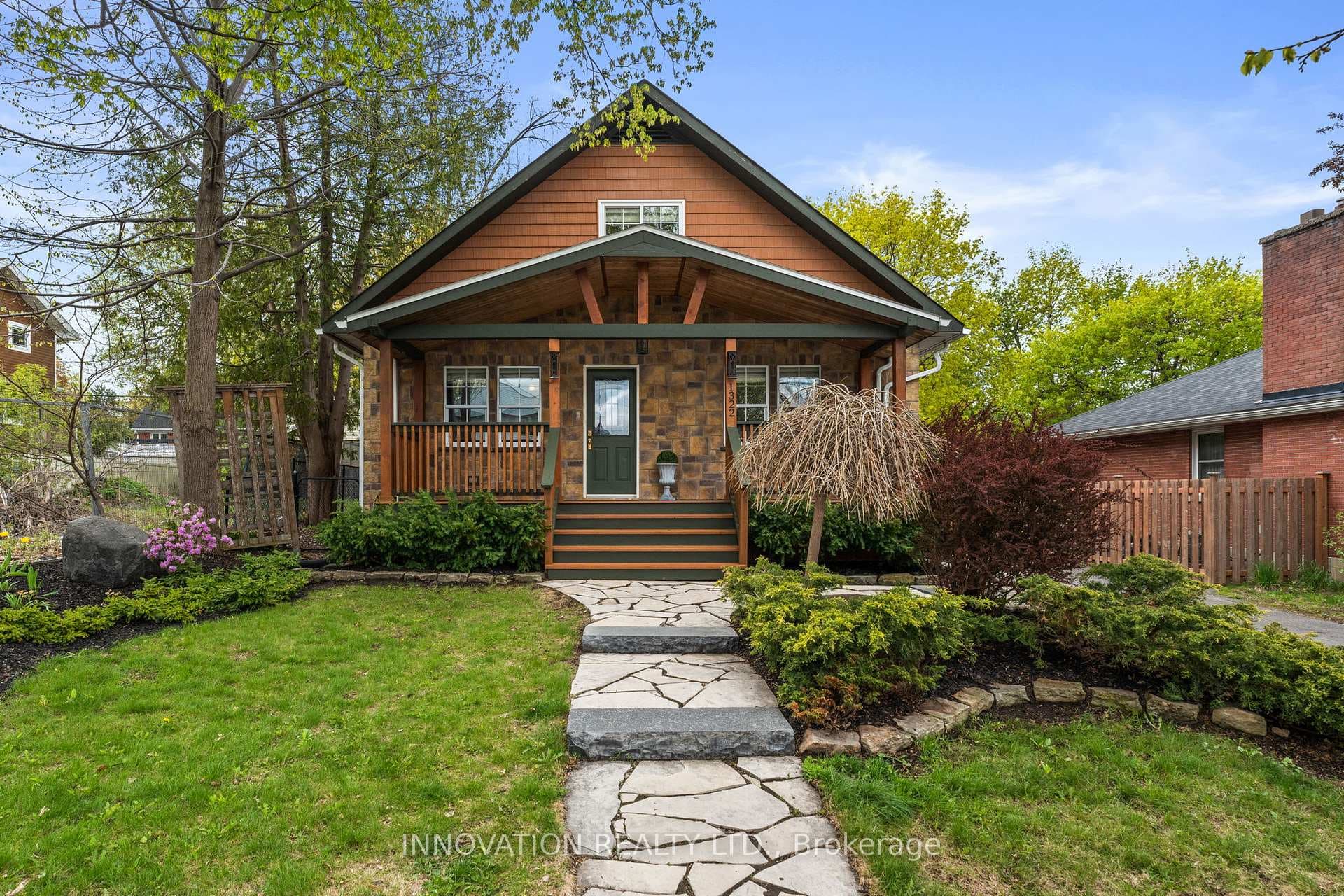 1322 Kilborn Avenue, Alta Vista and Area