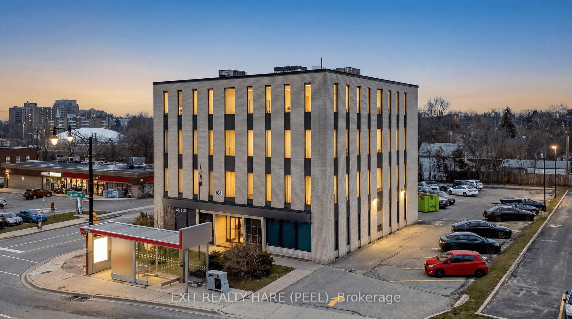 134 Queen Street, Brampton
