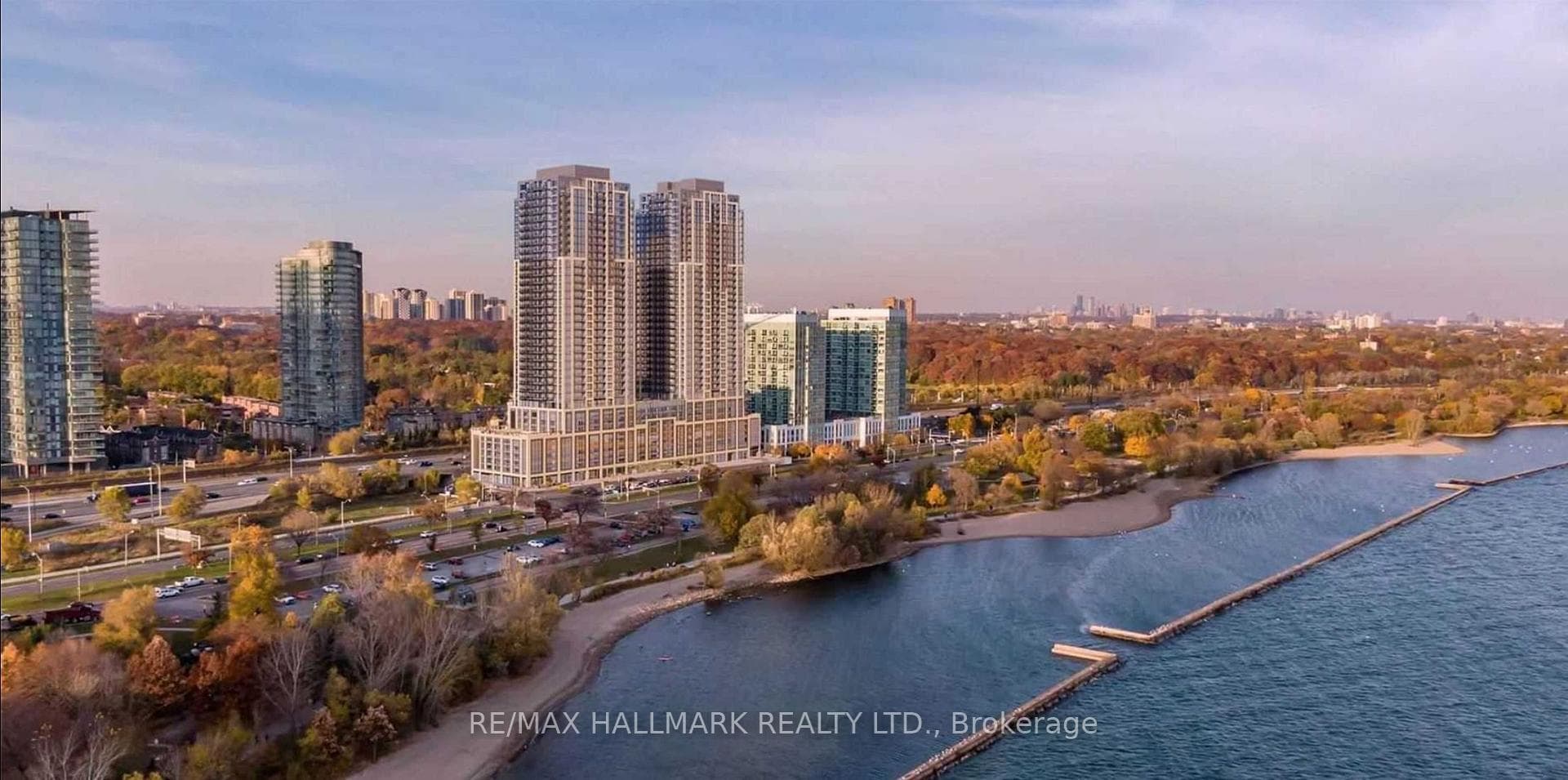 1928 Lake Shore Boulevard Unit 3910, High Park / Junction / Roncesvalles, ON M6S 1A1 - Photo 1