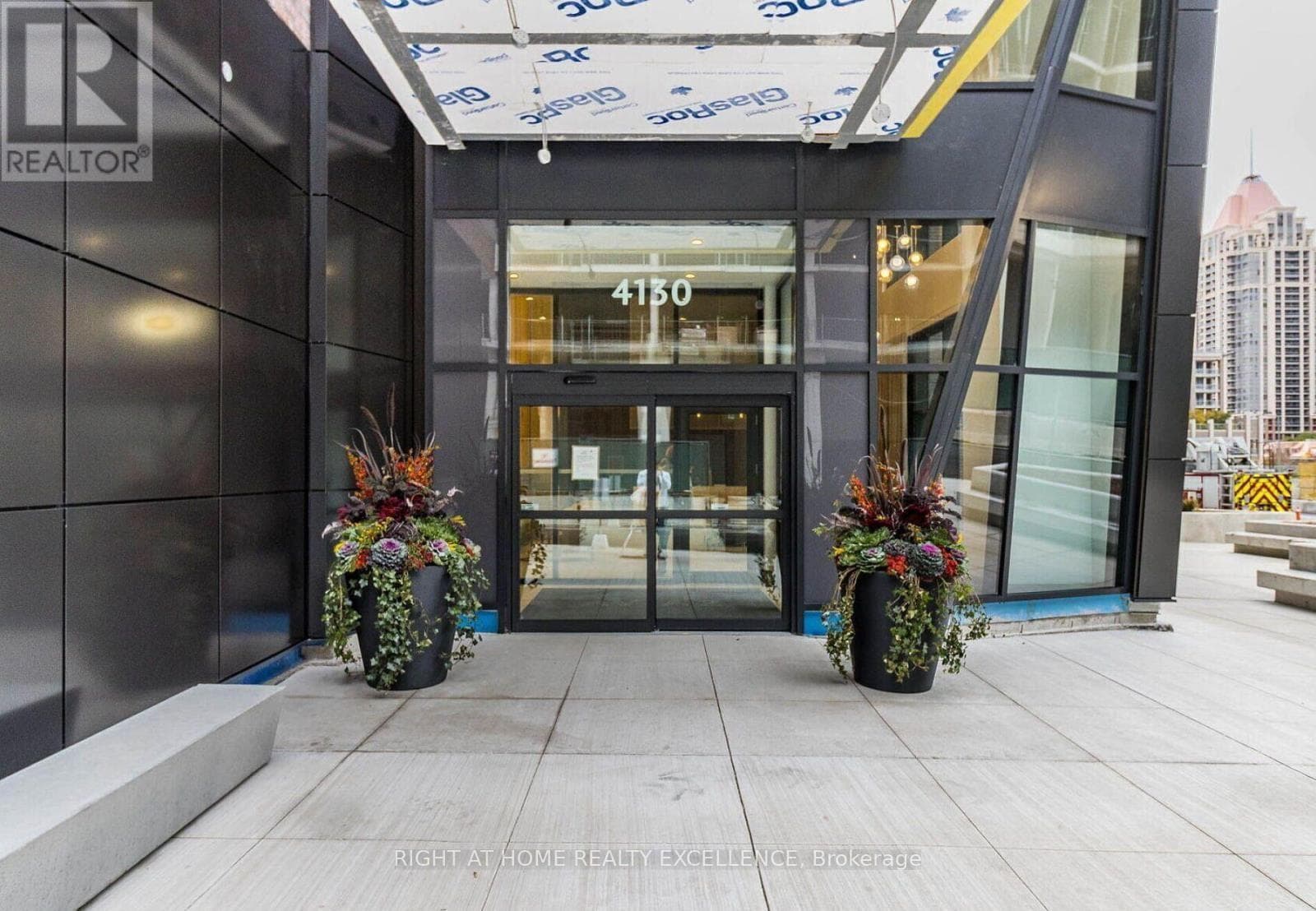 4130 PARKSIDE VILLAGE Drive, Mississauga, ON L5B 3M8 - Photo 1