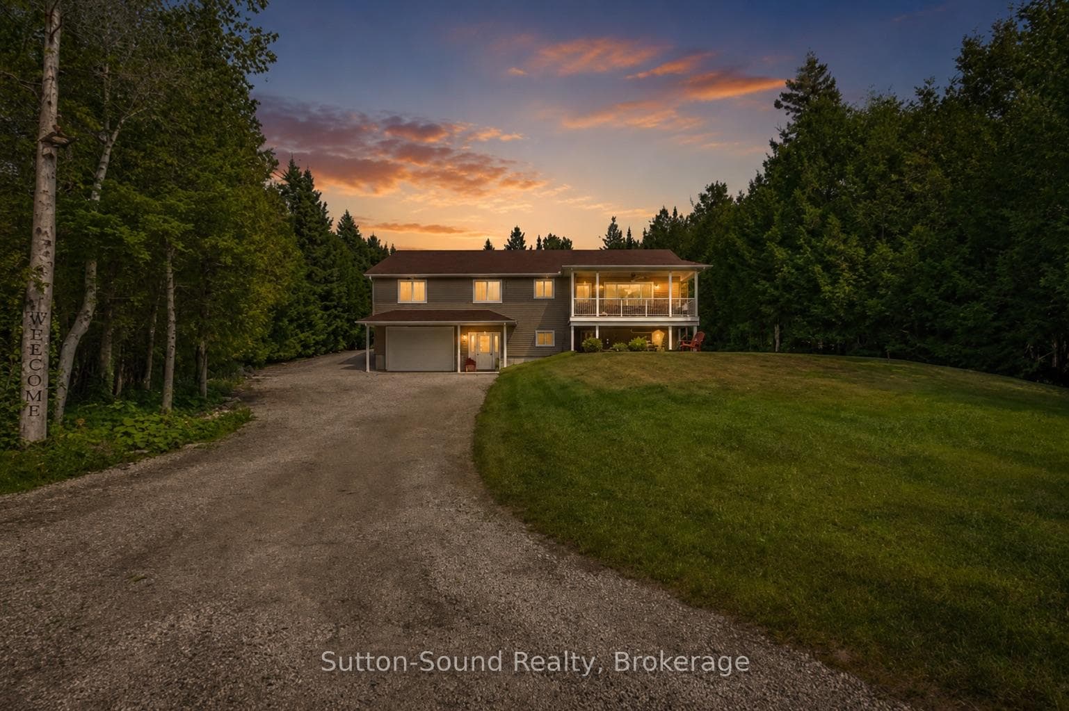 Welcome to 1215 Sunset Drive/Bruce Peninsula