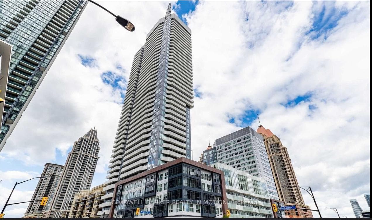 4065 Confederation Parkway Unit 2704, Mississauga, ON L5B 0L4 - Photo 1