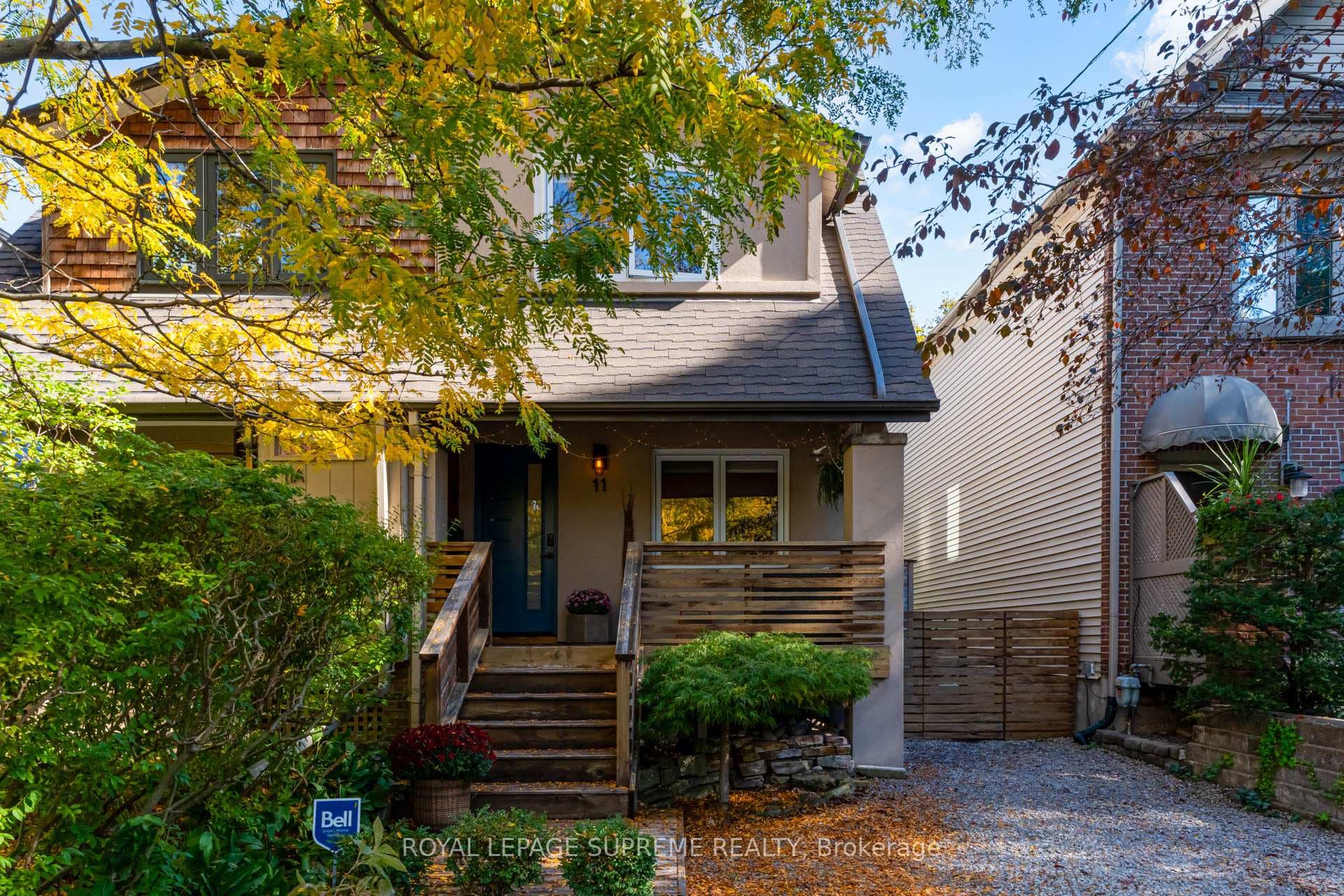 11 West Lynn Avenue, The Beaches / Upper Beaches, ON M4C 3V7 - Photo 1