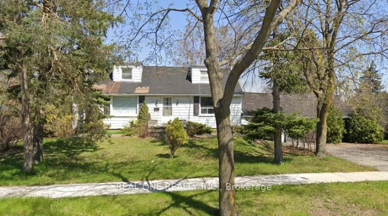 22 Pleasant View Drive, Hillcrest Village / Bayview Village, ON M2J 3P5 - Photo 1
