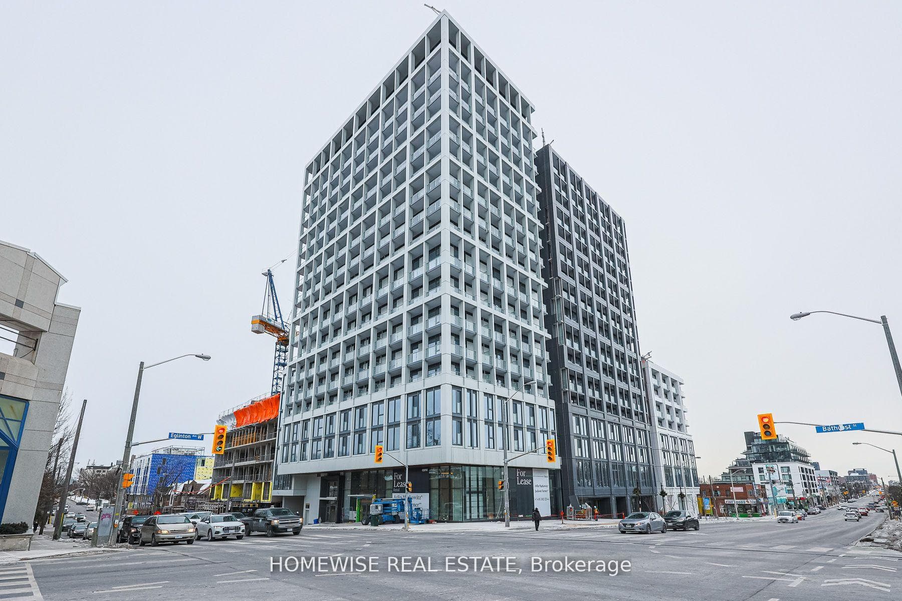 2020 Bathurst Street Unit 709, Forest Hill / Deer Park, ON M5P 3L1 - Photo 1