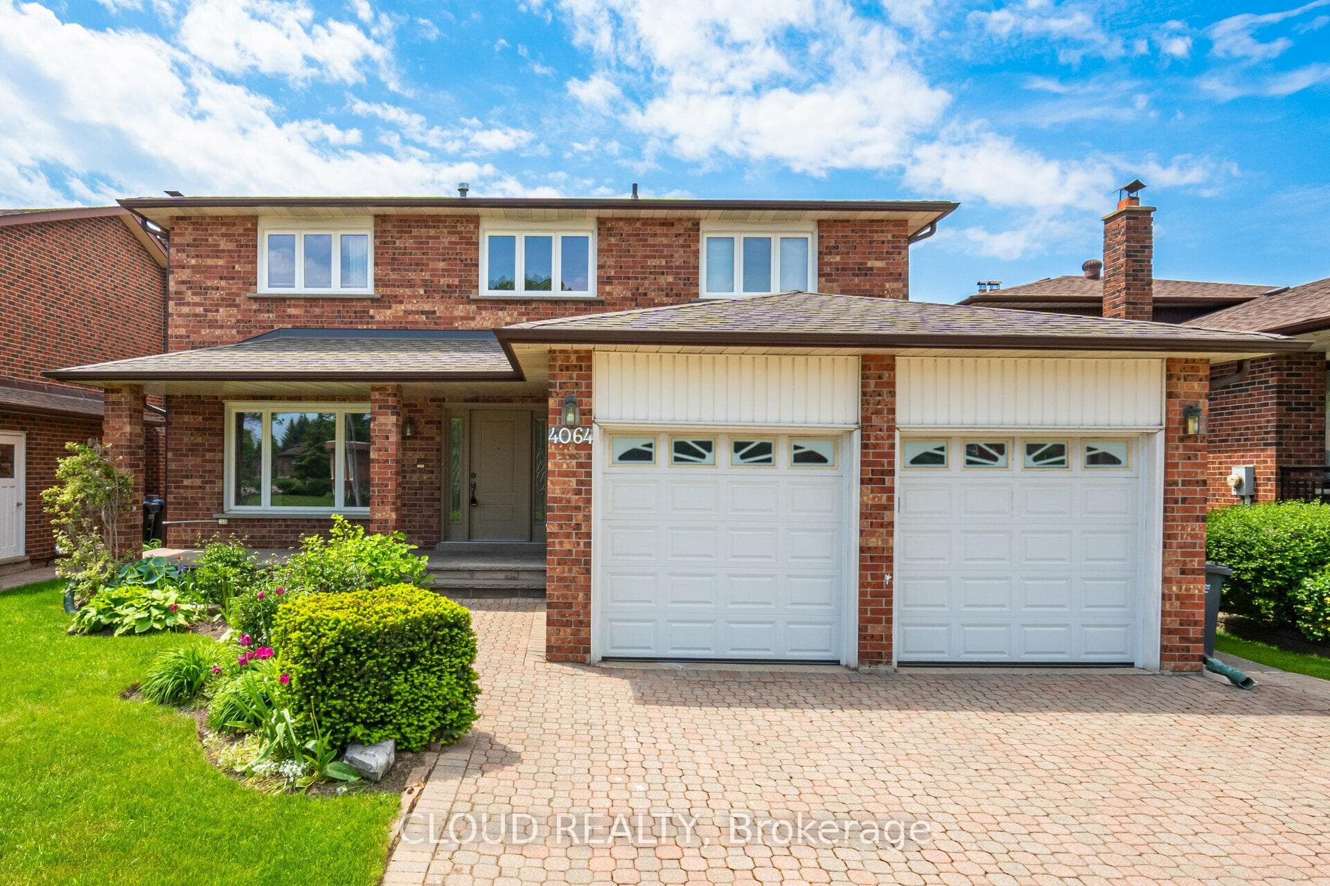 4064 Molly Avenue, Mississauga