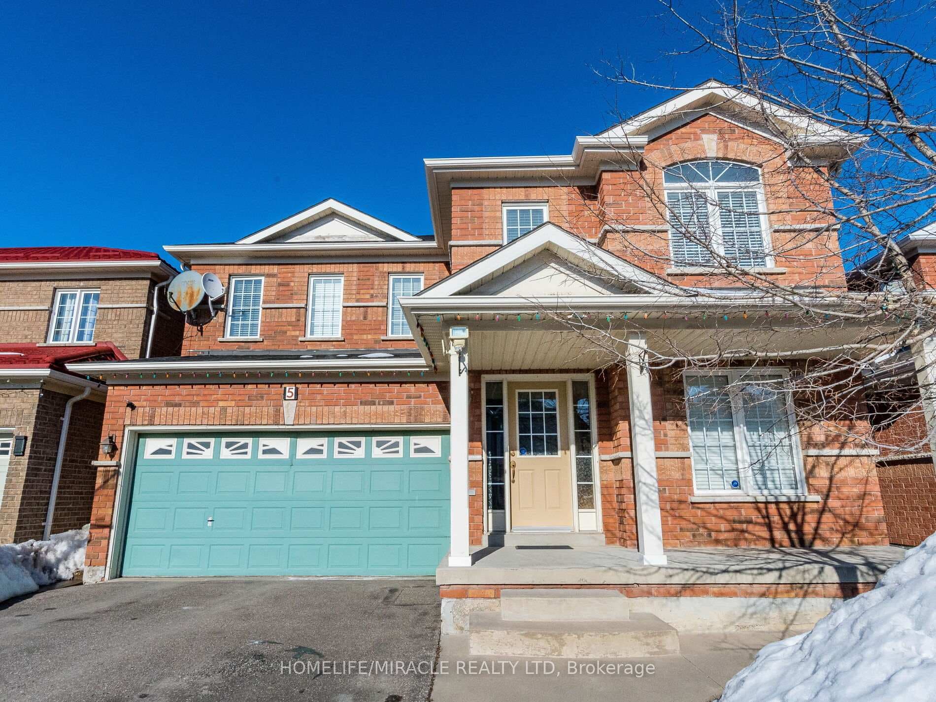 5 Sams Crescent, Brampton, ON L7A 3T8 - Photo 1