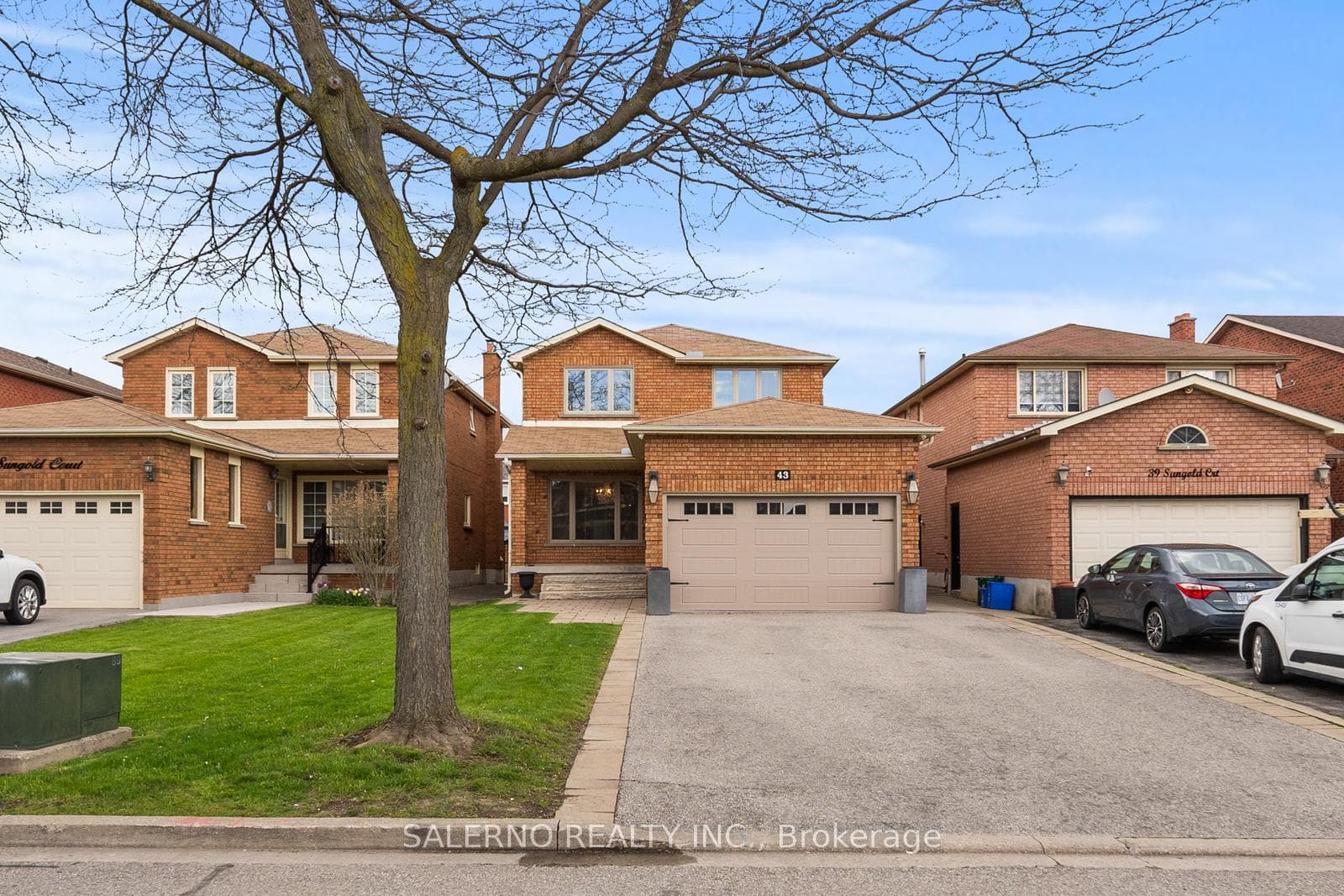 43 Sungold Court, Vaughan, ON L4L 8C5 - Photo 1