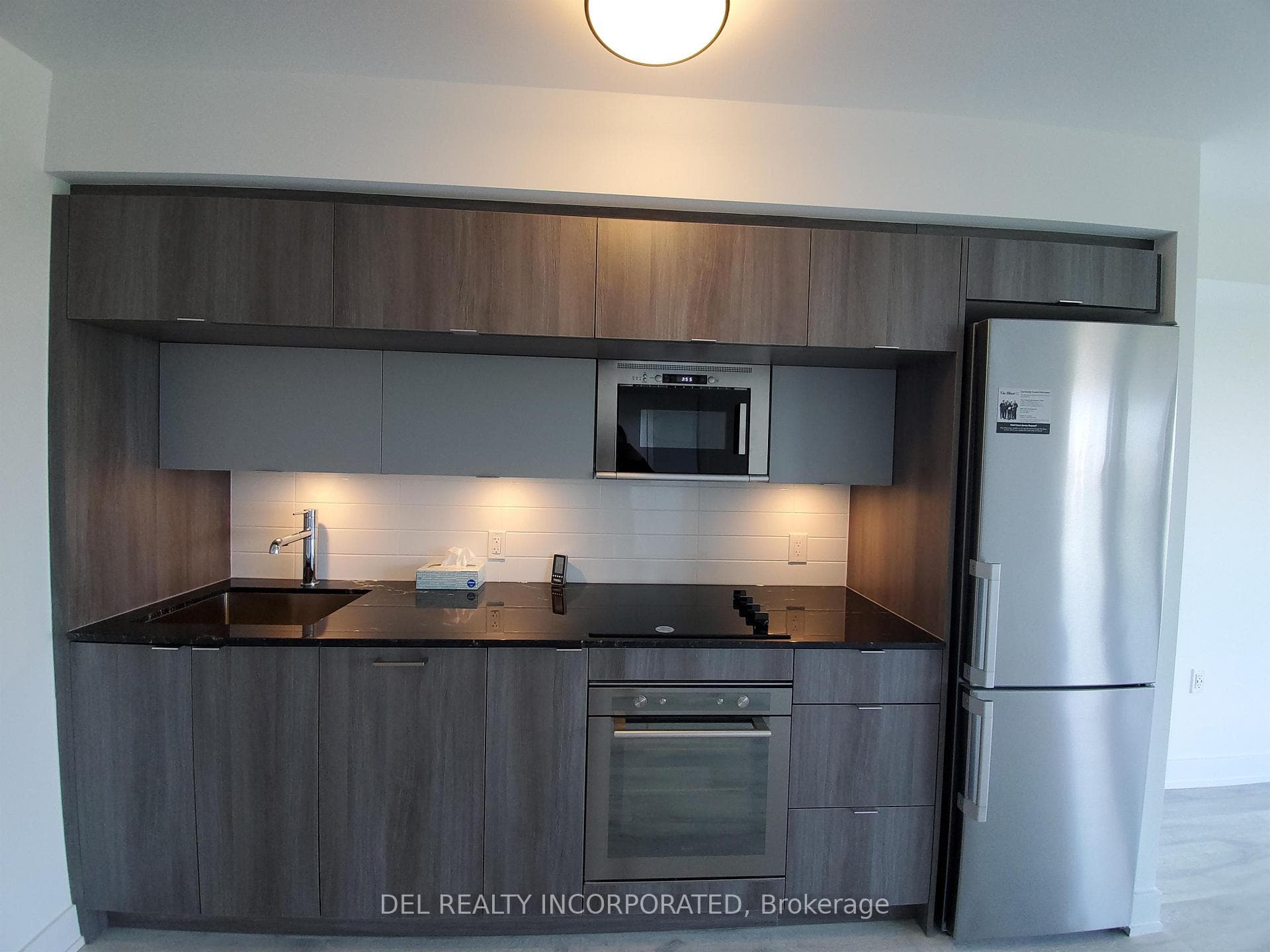 585 Bloor Street Unit 2015, Regent Park / Cabbagetown / St. James Town, ON M4W 0B3 - Photo 1