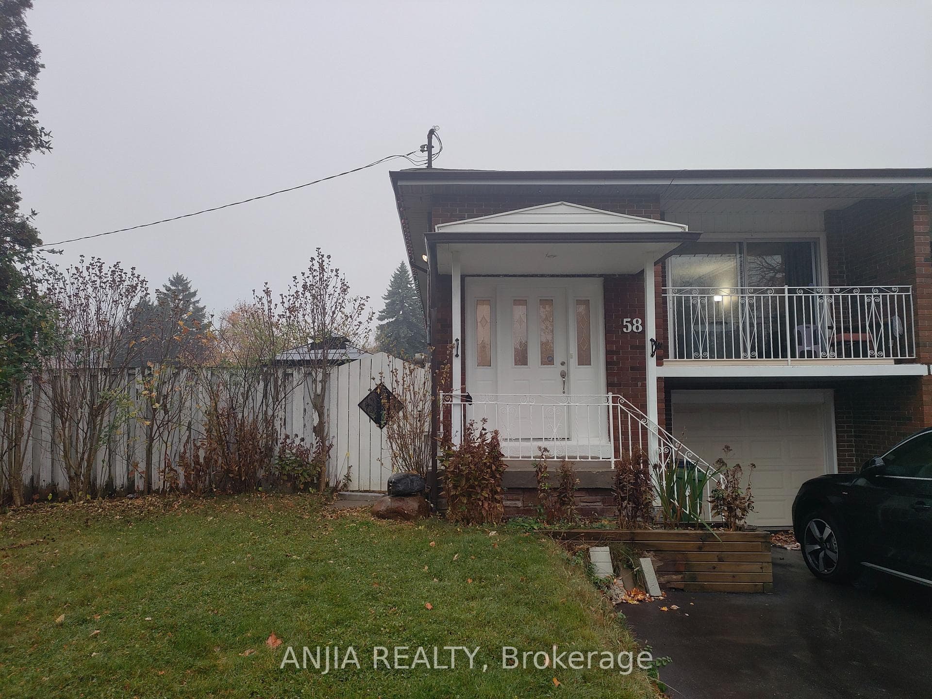 58 Kitchener Road Unit Main, Rouge / Port Union / Malvern, ON M1E 2X5 - Photo 1
