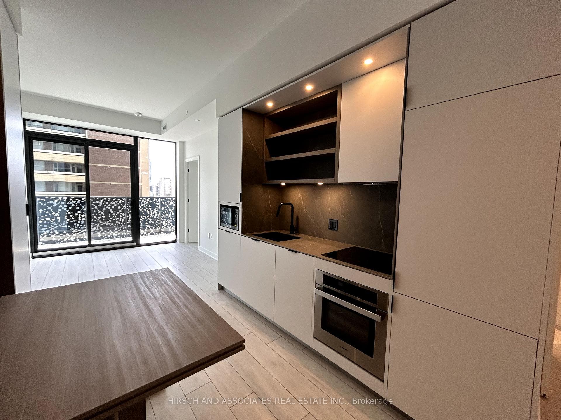55 Charles Street Unit 1802, Toronto C08