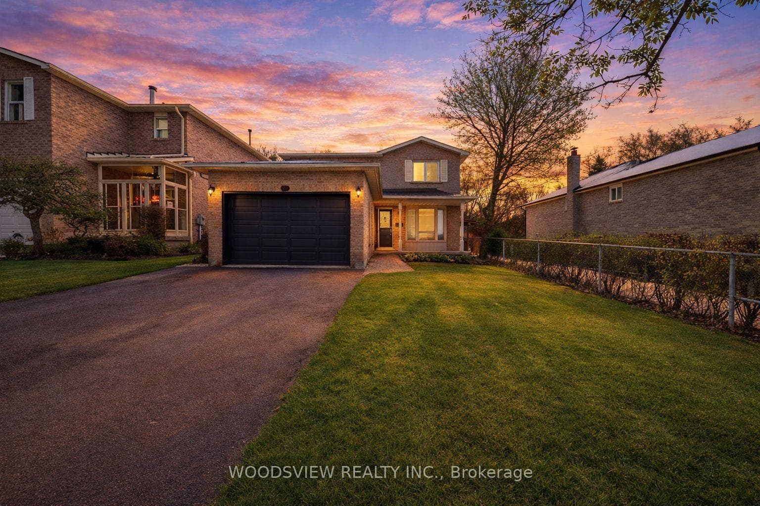 29 Misty Moor Drive, Richmond Hill, ON L4C 6P9 - Photo 1