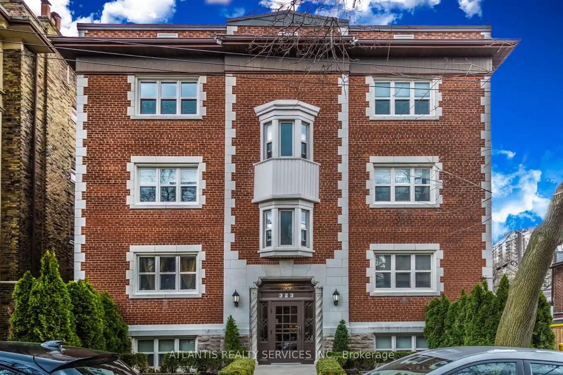 323 Lonsdale Road Unit 105, Toronto C03