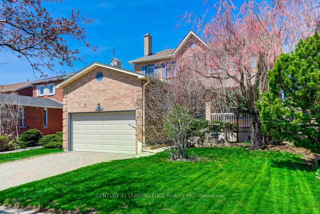 1595 Sir Monty's Drive, Mississauga, ON L5N 4P1 - Photo 1