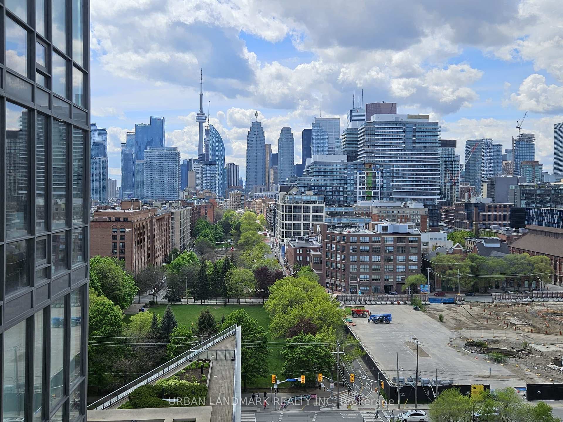 33 Mill Street Unit 1209, Regent Park / Cabbagetown / St. James Town, ON M5A 3R3 - Photo 1