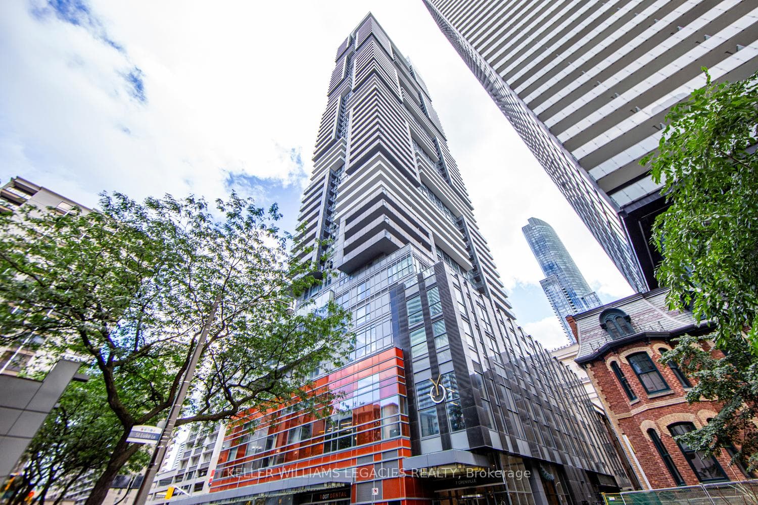 7 Grenville Street Unit 3705, Downtown Toronto / Waterfront, ON M4Y 0E9 - Photo 1