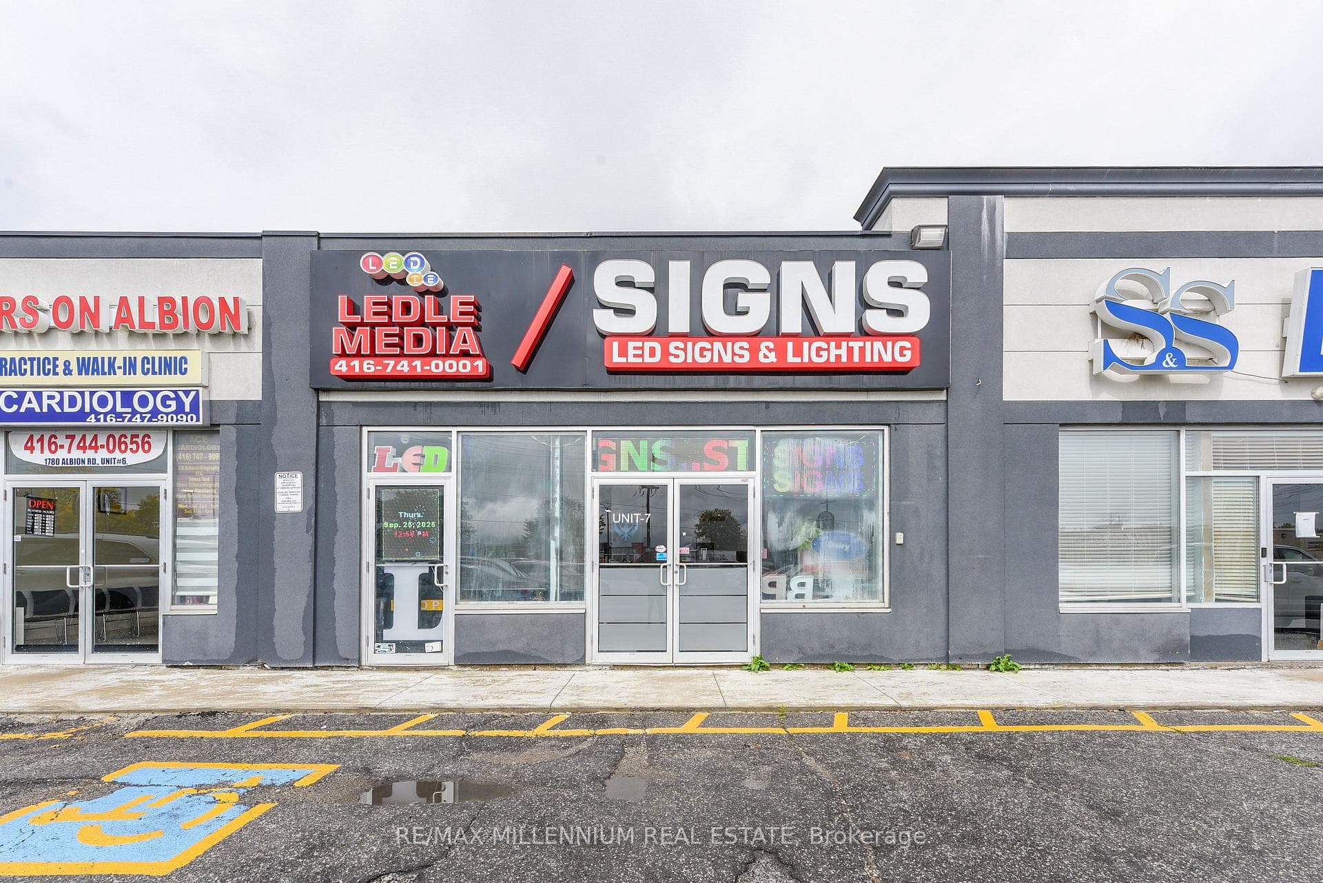 1780 Albion Road Unit 7, Etobicoke (West Mall / Rexdale), ON M9V 1C1 - Photo 1