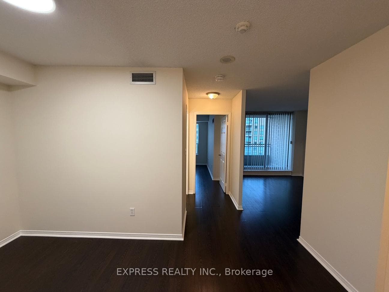 29 Pemberton Avenue Unit 1005, Willowdale / Newtonbrook, ON M2M 4L5 - Photo 1