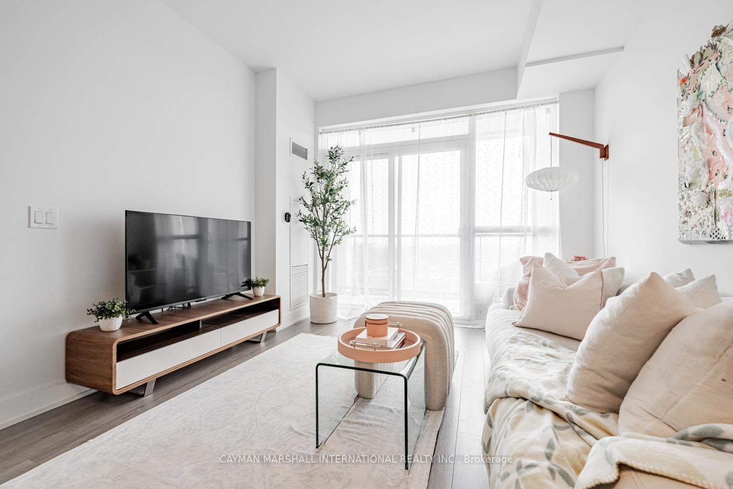 50 George Butchart Drive Unit 524, Toronto W05