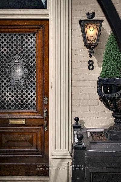 8 Belmont Street, Annex / Yorkville / Summerhill, ON M5R 1P8 - Photo 1