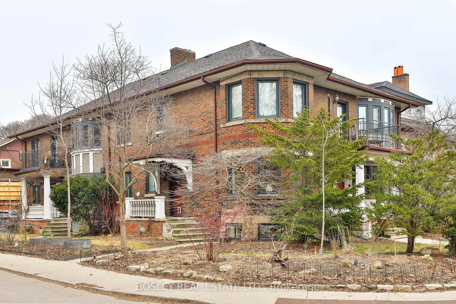 9 Indian Valley Crescent, High Park / Junction / Roncesvalles, ON M6R 1Y5 - Photo 1