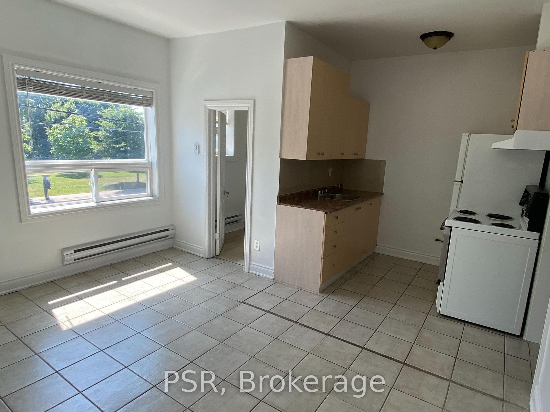 3110 Lake Shore Boulevard Unit 2, Liberty Village / Parkdale / South Parkdale, ON M8V 1L2 - Photo 1