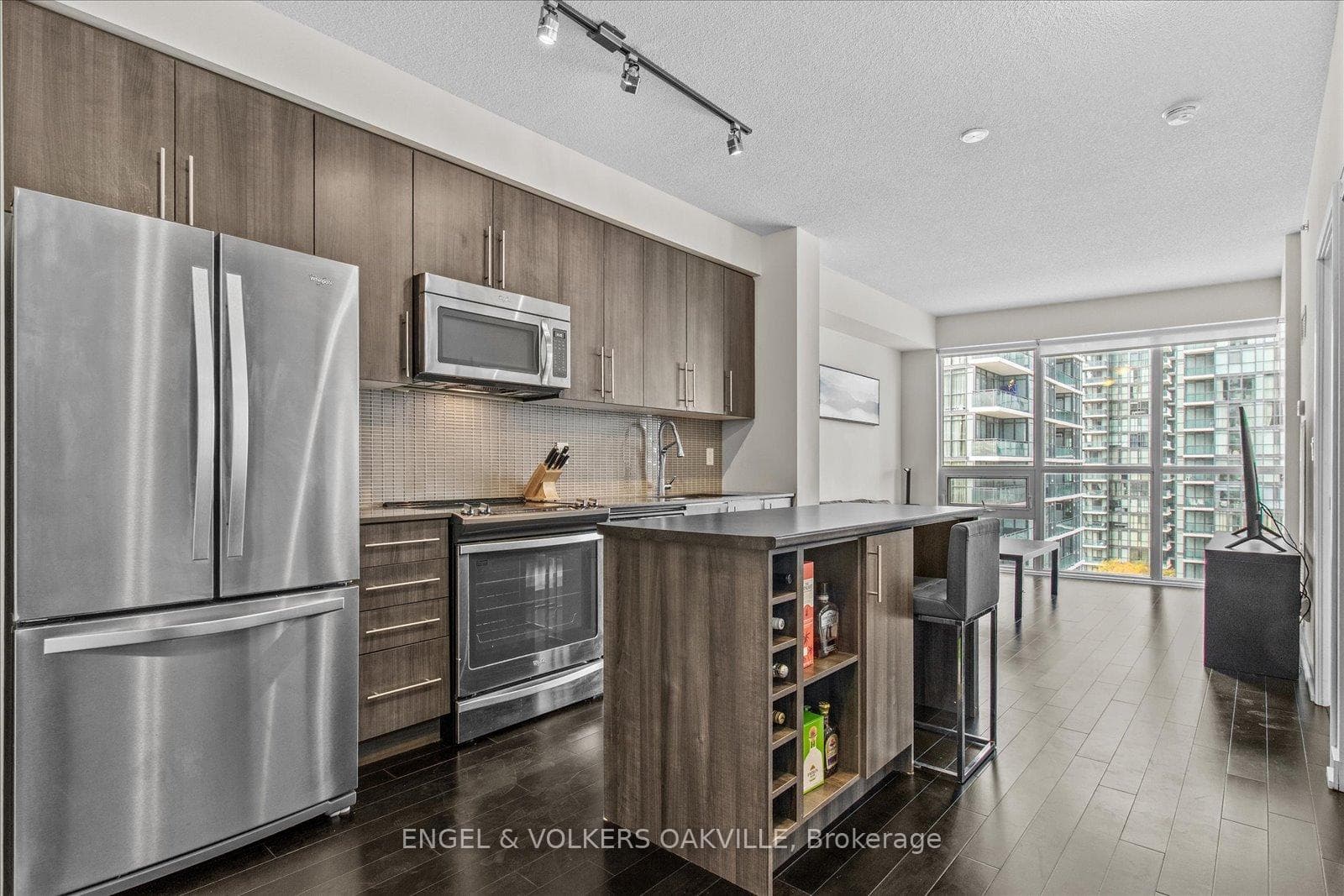 510 Curran Place Unit 1105, Mississauga, ON L5B 0J8 - Photo 1
