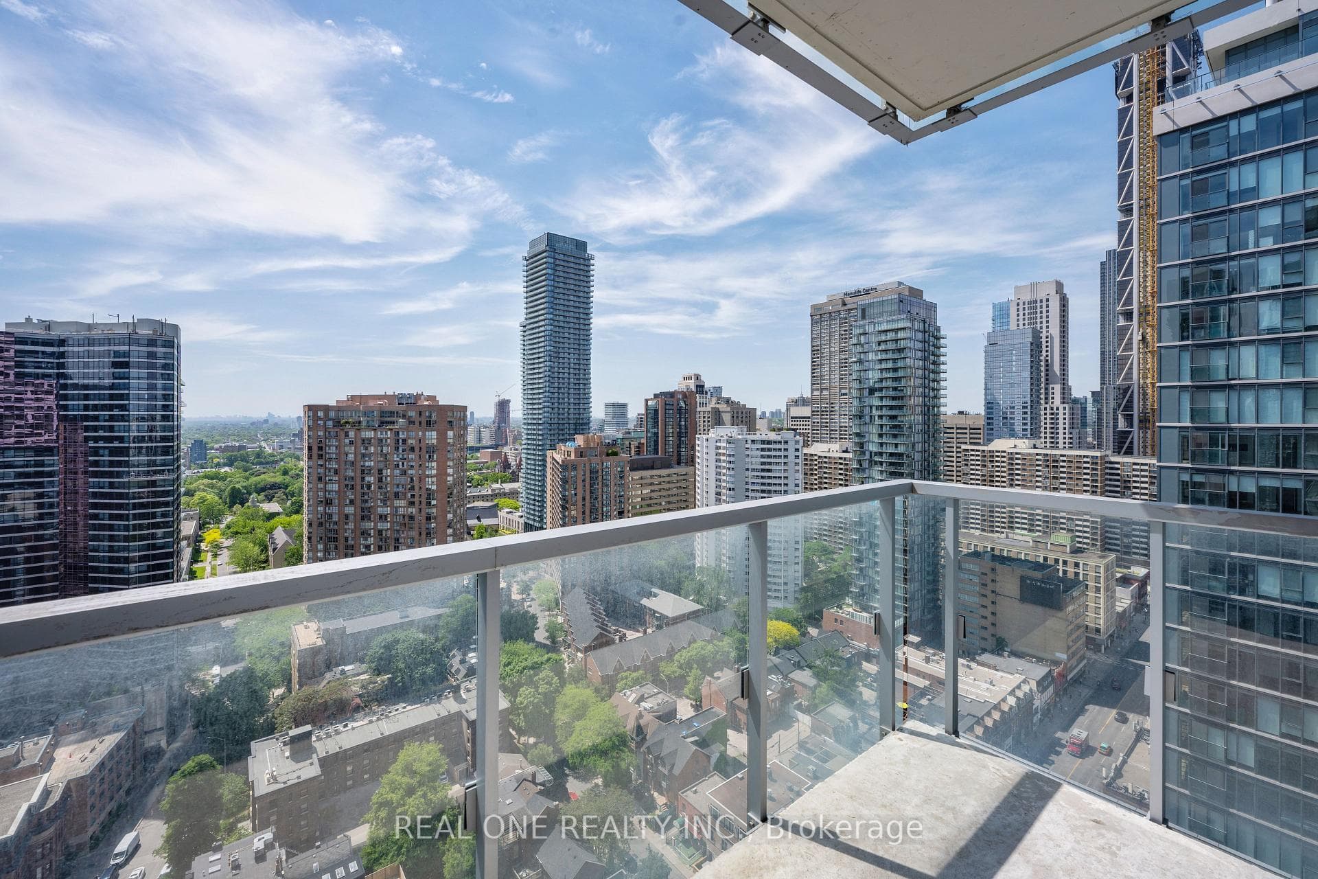 3 Gloucester Street Unit 2913, Regent Park / Cabbagetown / St. James Town, ON M4Y 0C6 - Photo 1
