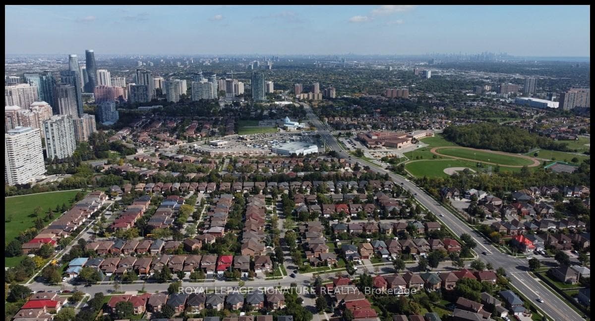 4194 Tea Garden Circle, Mississauga, ON L5B 2W8 - Photo 1