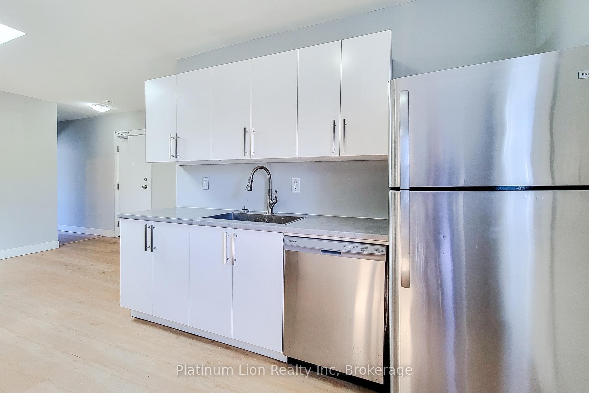 308 Barton Street Unit A, Hamilton