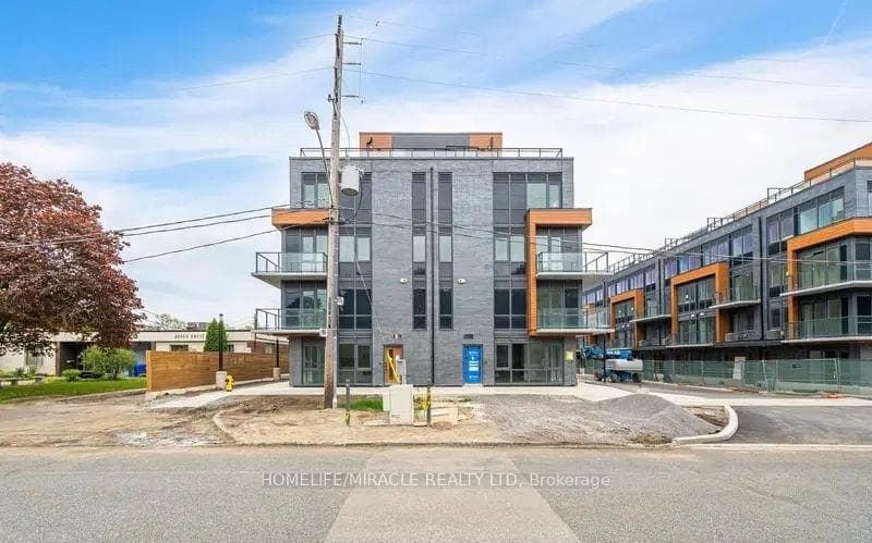 65 Curlew Drive Unit 186, Don Mills / Parkwoods / Victoria Village, ON M3A 0B5 - Photo 1